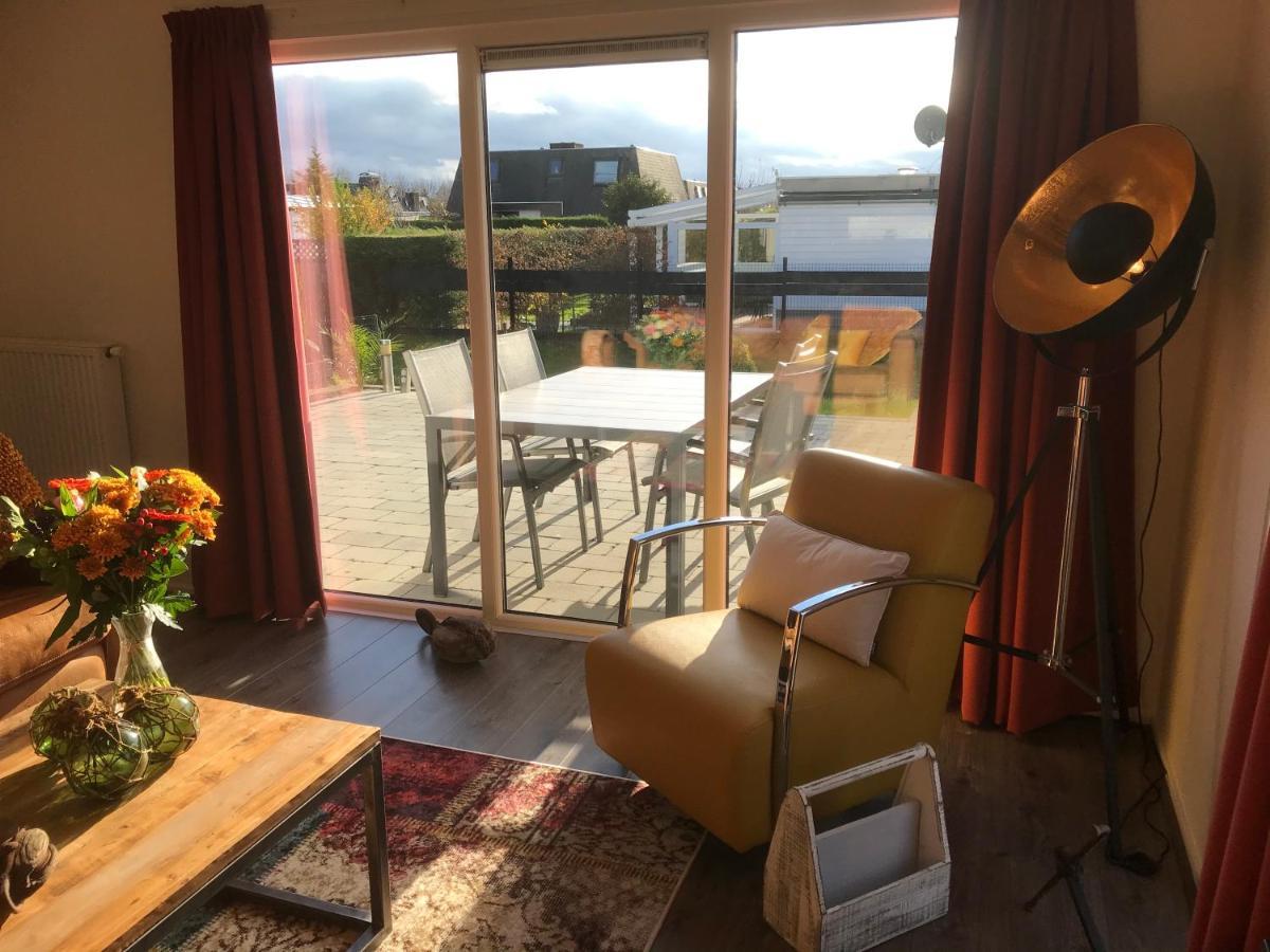 Ferienchalet „Sundowner“ ブレスケンス エクステリア 写真