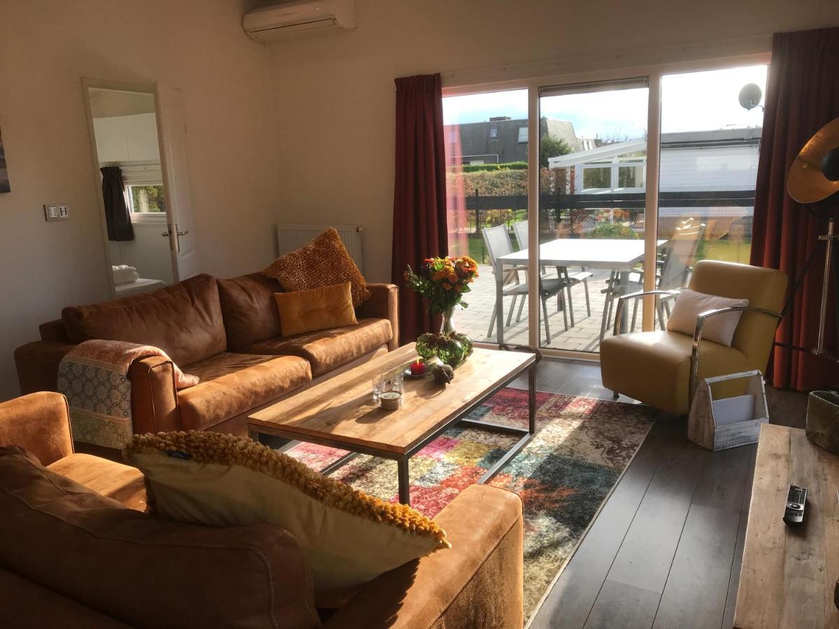 Ferienchalet „Sundowner“ ブレスケンス エクステリア 写真
