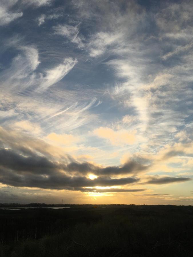 Ferienchalet „Sundowner“ ブレスケンス エクステリア 写真